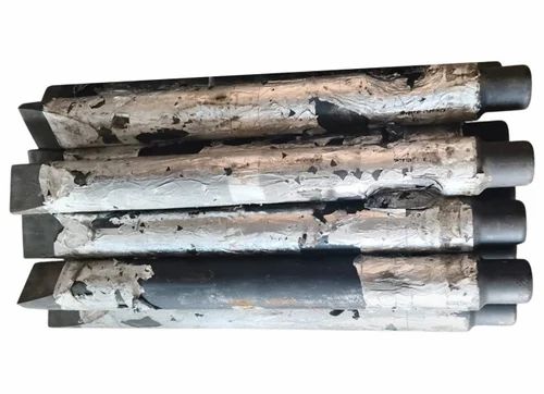 Iron Rock Breaking Chisel